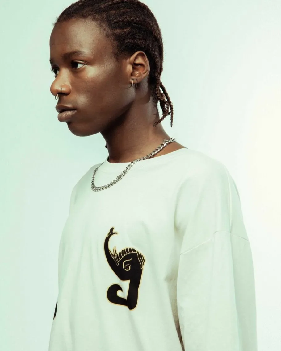 Grimey Camiseta Manga Larga. Tusker Temple - White - Fw23 Shop