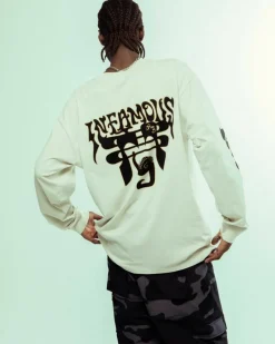 Grimey Camiseta Manga Larga. Tusker Temple - White - Fw23 Shop